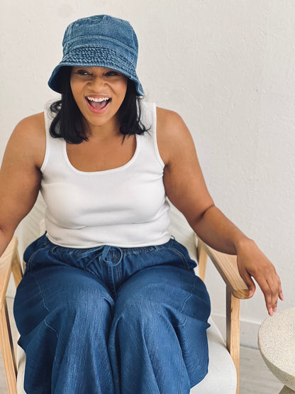 Comfort Denim Jeans (Pre-Order)