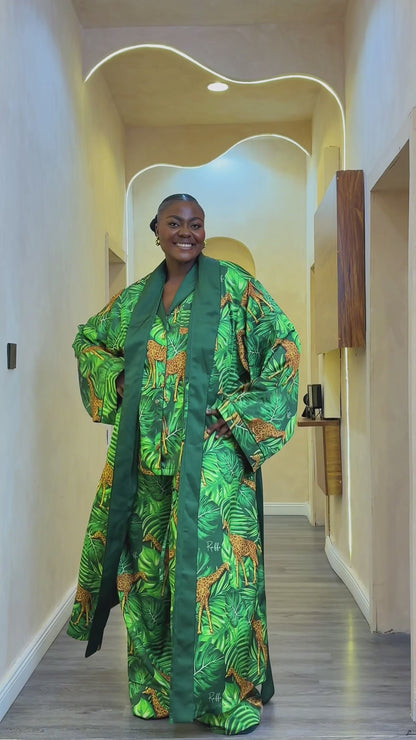 Giraffe Luxe Robe